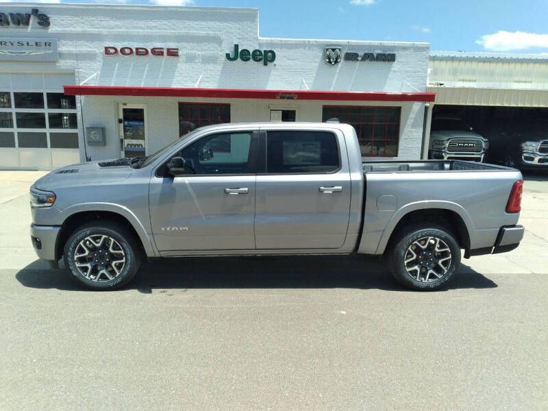2025 RAM Ram 1500 Pickup Laramie's photo