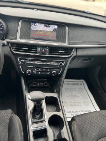 2018 Kia Optima LX