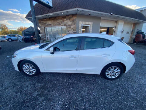 2015 Mazda MAZDA3 i Touring