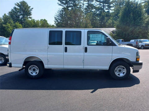 2025 Chevrolet Express 2500