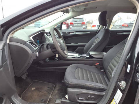 2013 Ford Fusion SE