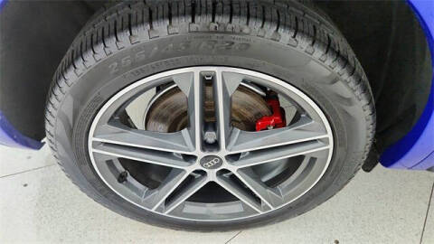 2024 Audi Q5 e quattro S line Prestg 55 TFSI