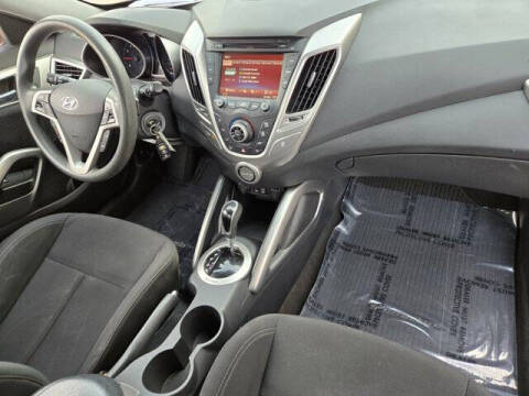 2016 Hyundai Veloster