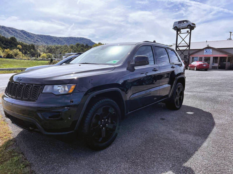 2019 Jeep Grand Cherokee Upland's photo