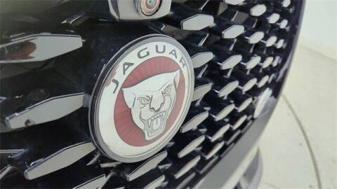 2022 Jaguar F-PACE SVR