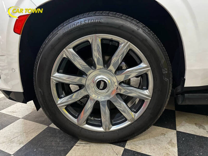 2022 Cadillac Escalade ESV Premium Luxury Platinum