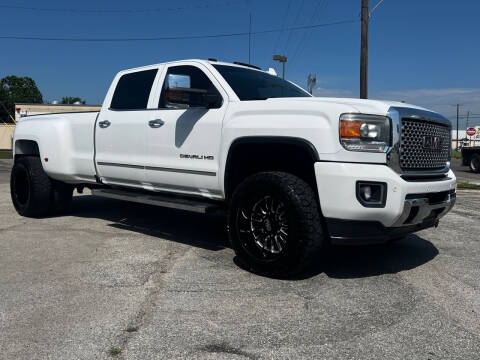 2016 GMC Sierra 3500HD for sale at Triple C Auto Sales in Gainesville TX