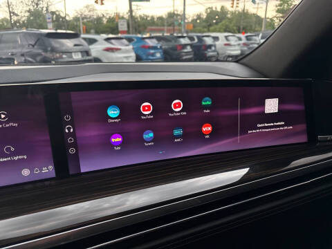 2025 Cadillac Escalade ESV Premium Luxury