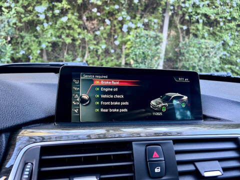 2017 BMW 3 Series 330i xDrive Gran Turismo