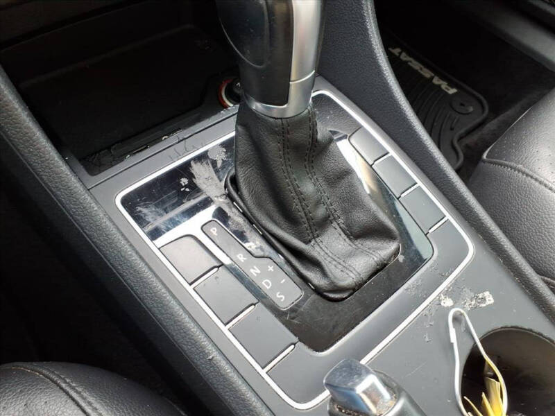 2018 Volkswagen Passat 2.0T R-Line