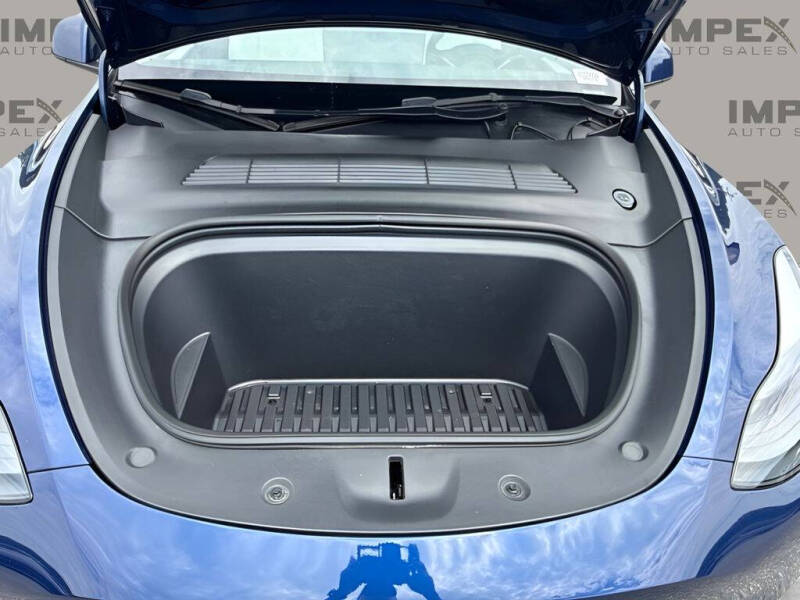 2023 Tesla Model Y Performance