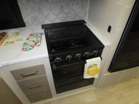 2025 Forest River T25RBHL