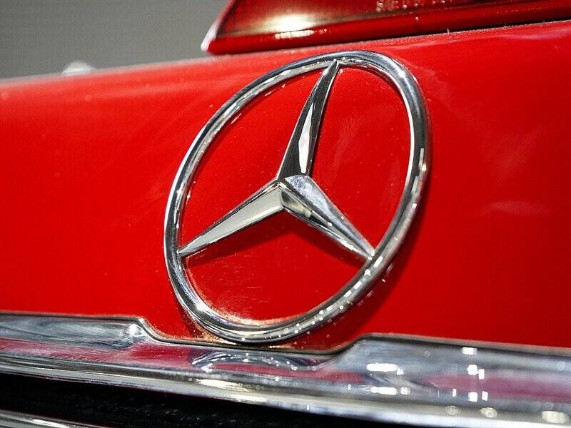 1989 Mercedes-Benz 560-Class 17