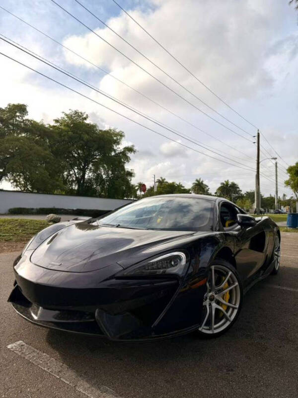 2018 McLaren 570GT