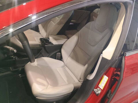 2016 Tesla Model S 70