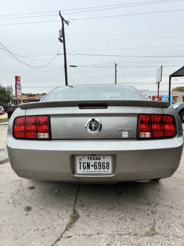 2009 Ford Mustang V6 Premium