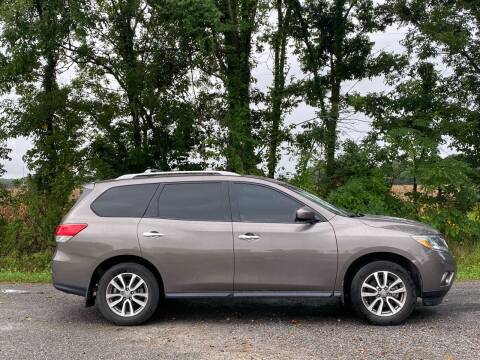 2014 Nissan Pathfinder for sale at RAYBURN MOTORS in Murray KY