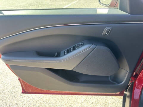 2024 Ford Mustang Mach-E Select