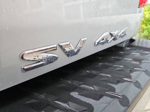 2017 Nissan Titan SV