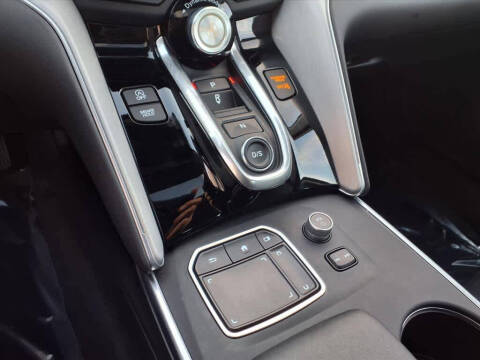 2025 Acura TLX w/Tech