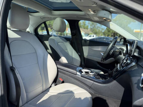 2015 Mercedes-Benz C-Class C 300 4MATIC