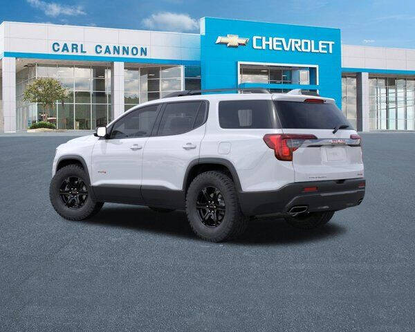 2023 GMC Acadia AT4