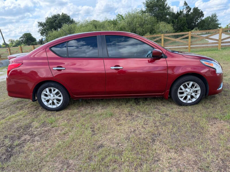 2017 Nissan Versa