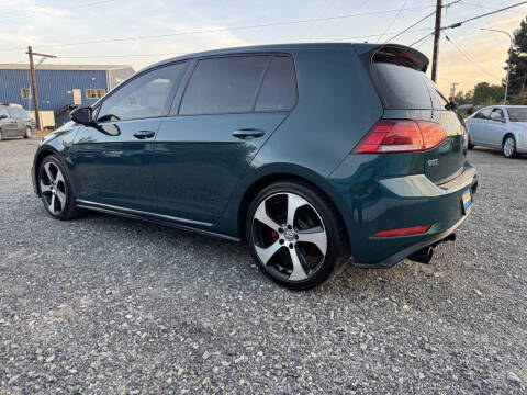 2018 Volkswagen Golf GTI S