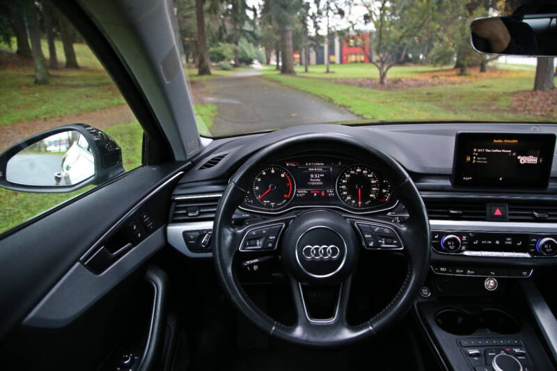 2018 Audi A4 2.0T quattro Premium Plus