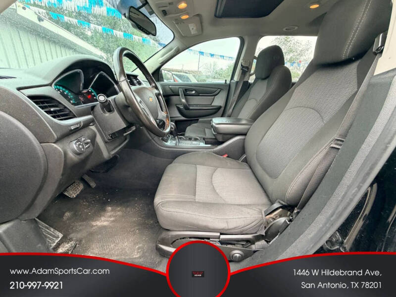 2017 Chevrolet Traverse LT