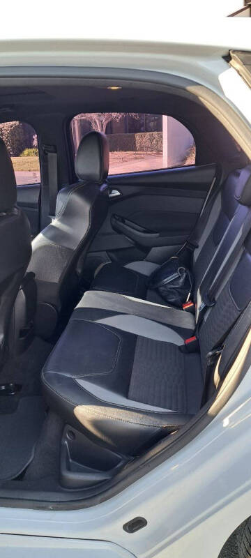 2018 Ford Focus ST - Photo 17