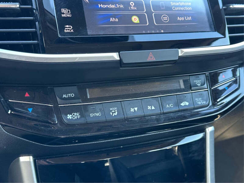 2017 Honda Accord Hybrid EX-L