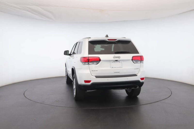 2022 Jeep Grand Cherokee WK Laredo E