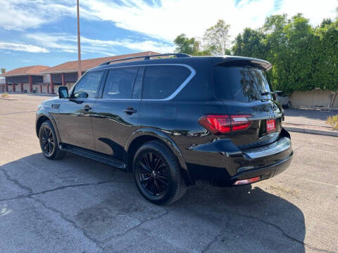 2019 Infiniti QX80 Luxe