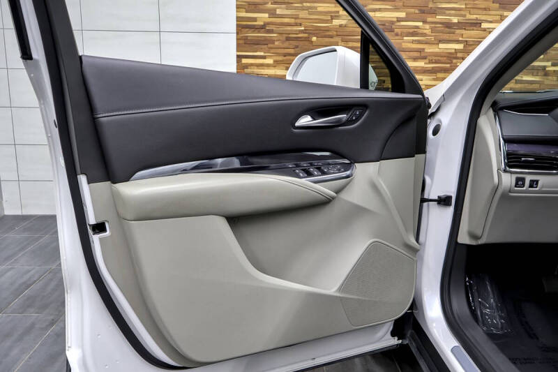 2020 Cadillac XT4 Luxury