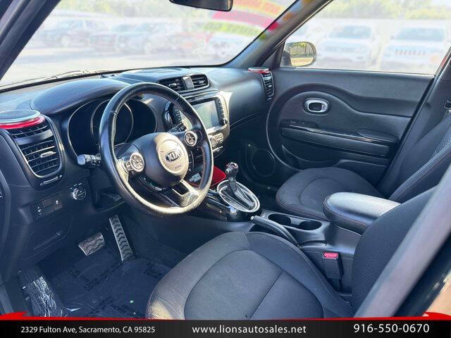 2015 Kia Soul +