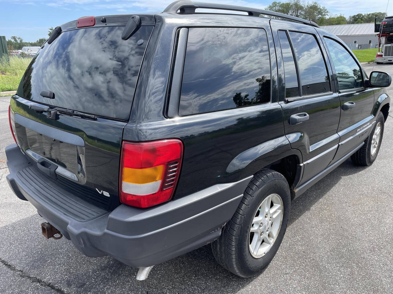 2004 Jeep Grand Cherokee for sale at Twin Cities Auctions in Elk River, MN