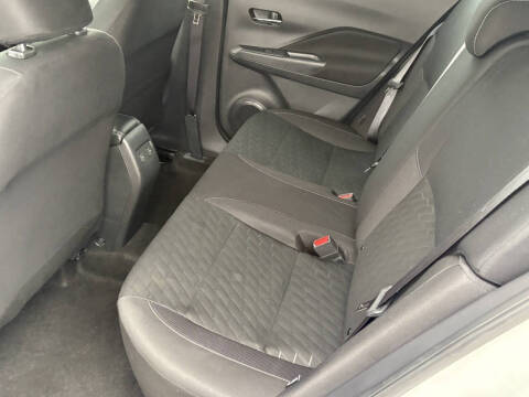 2024 Nissan Kicks SV