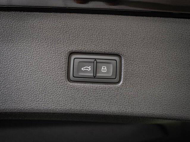 2026 Audi Q8 quattro Premium Plus 55 TFSI