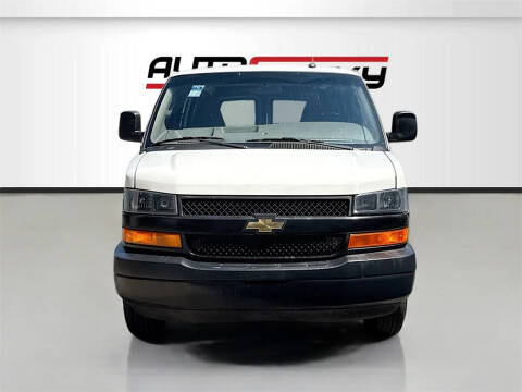 2023 Chevrolet Express 2500