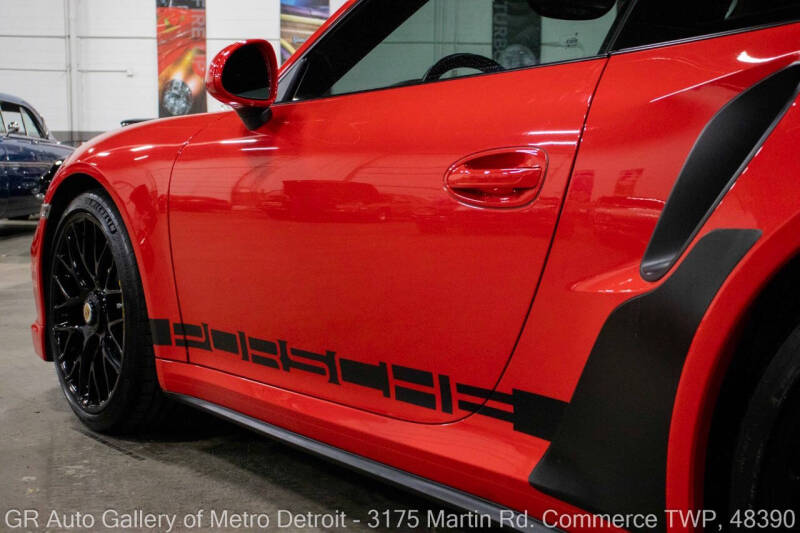 2014 Porsche 911 Turbo S