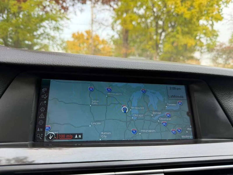 2012 BMW 5 Series 550i xDrive