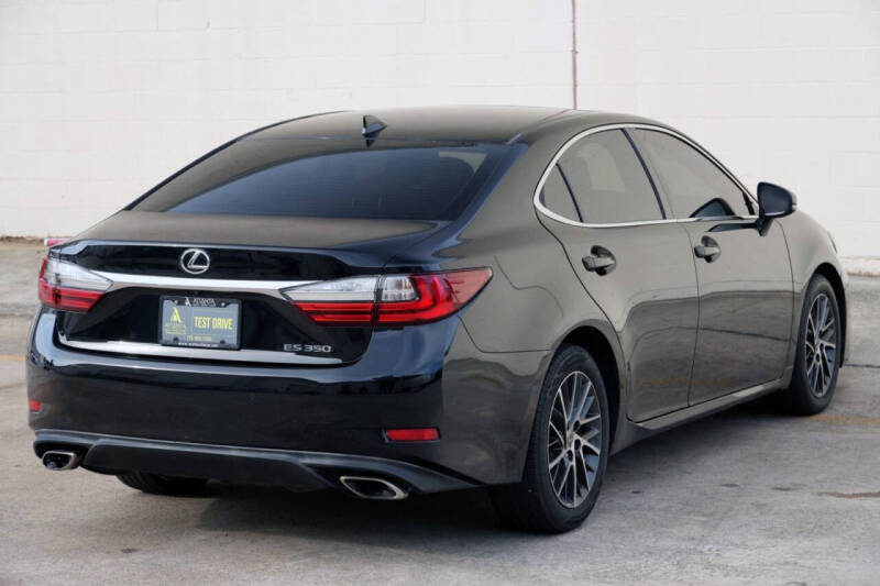 2016 Lexus ES 350