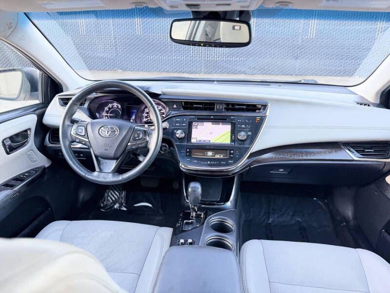 2016 Toyota Avalon Limited