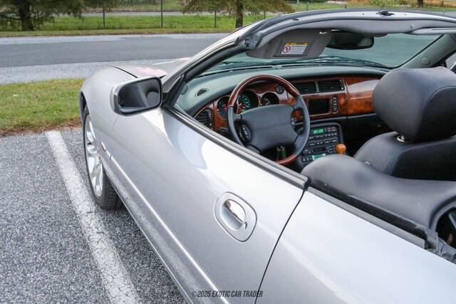 2001 Jaguar XKR