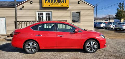 2016 Nissan Sentra for sale at Parkway Motors in Springfield IL