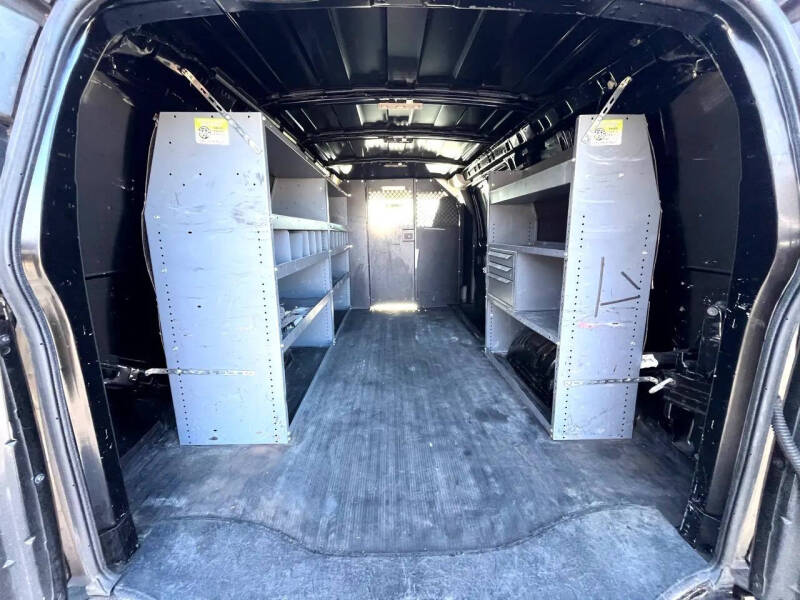 2018 Chevrolet Express 2500