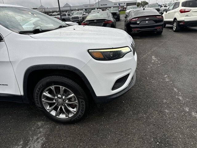 2019 Jeep Cherokee for sale at Mid-State Pre-Owned in Beckley, WV