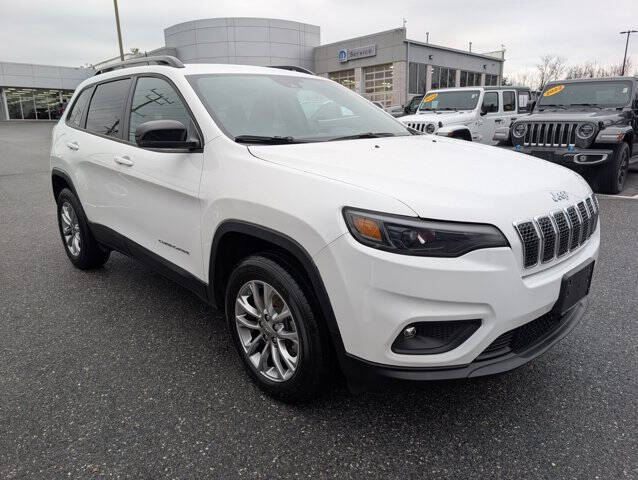 2022 Jeep Cherokee Latitude Lux