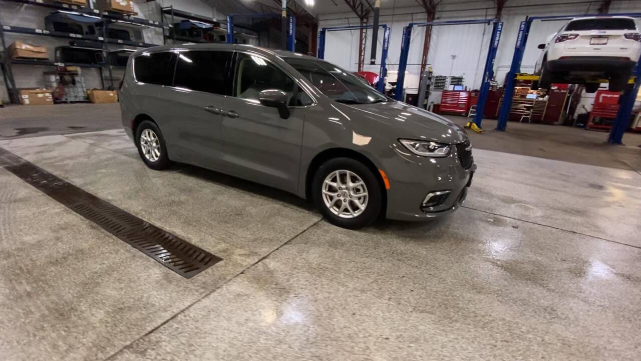 2023 Chrysler Pacifica for sale at Victoria Auto Sales in Victoria, MN